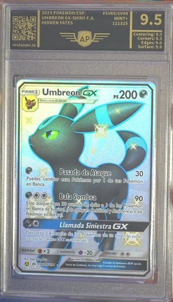 AP 9.5 | Umbreon GX (HIF SV69) Hidden Fates Español 2019